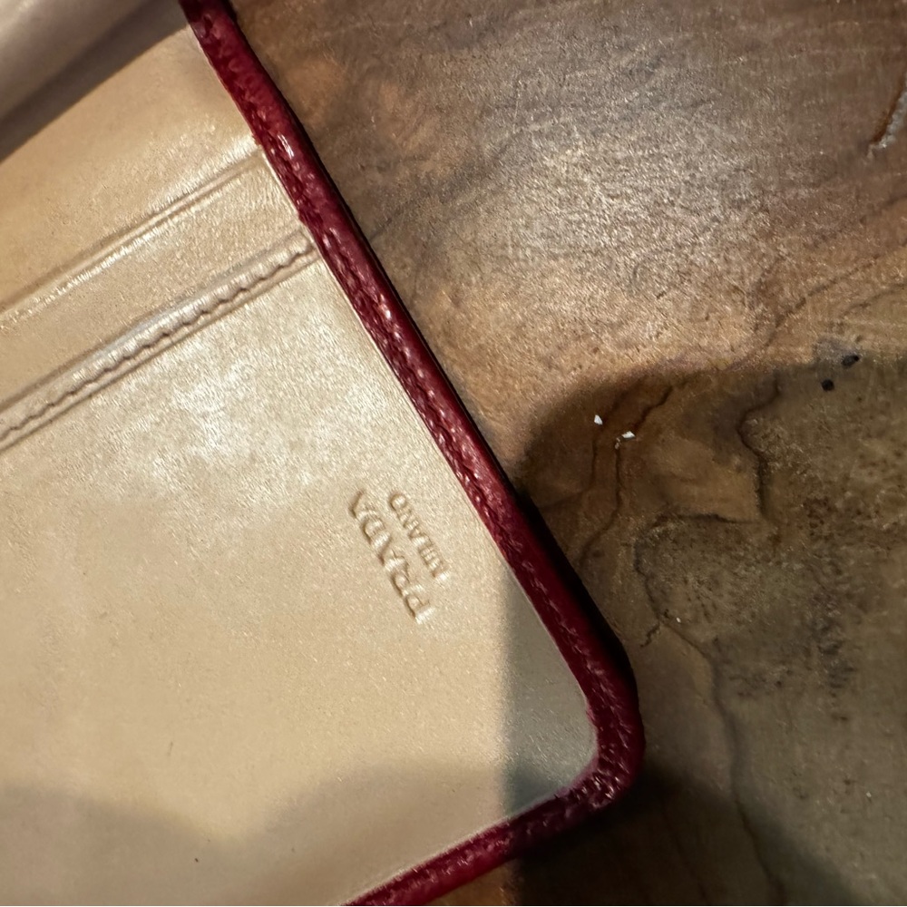 Prada
Saffiano Metal Leather French Purse - Picture 11 of 13